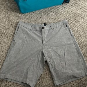 Lululemon never worn short